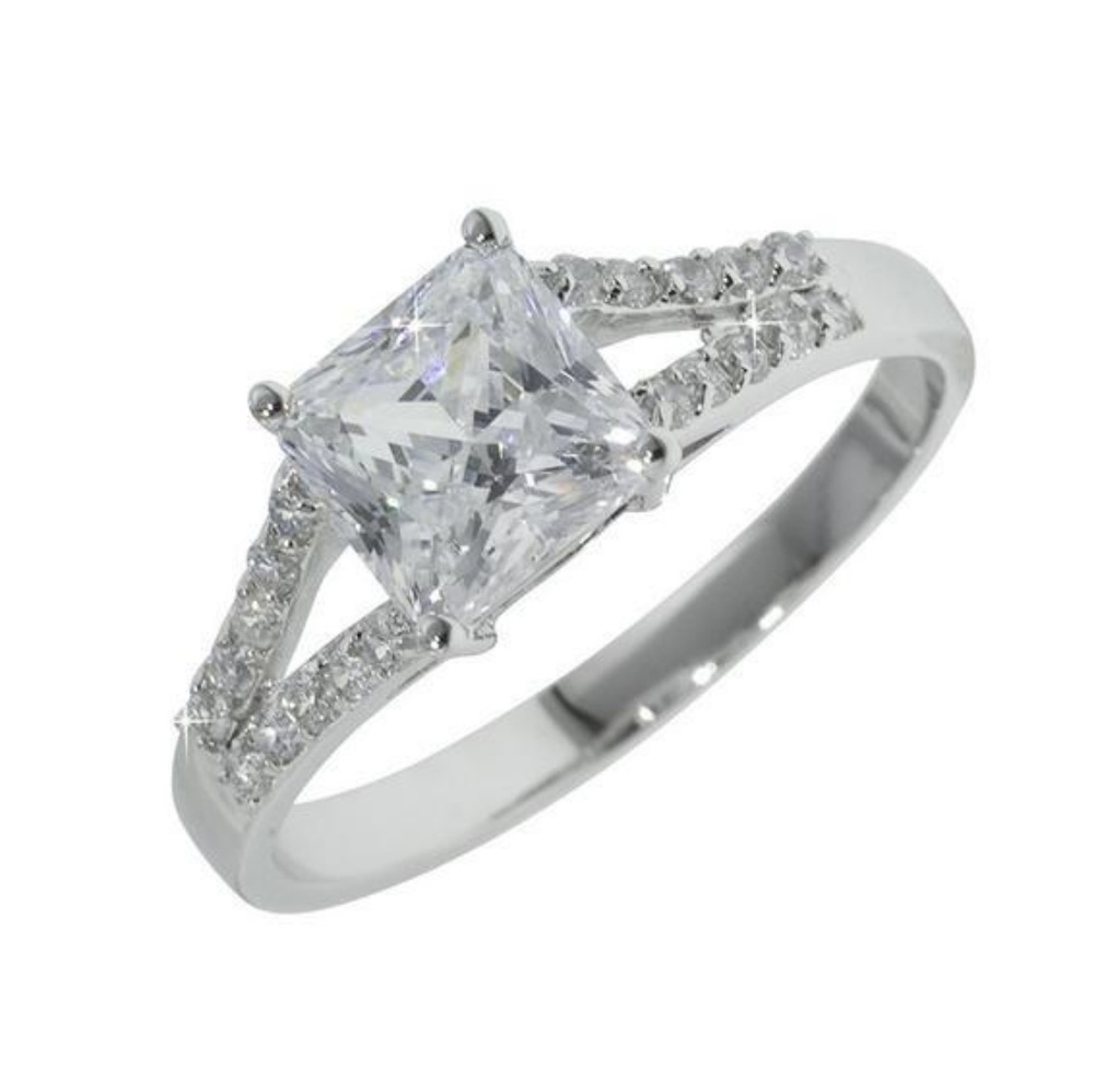 925 Silver Princess Cut Pavé Split Shank Ring